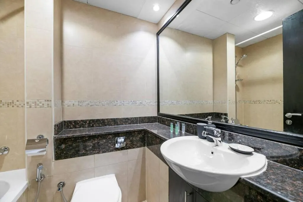 Apartment Stonetree - Modern Furnished Studio Dubai